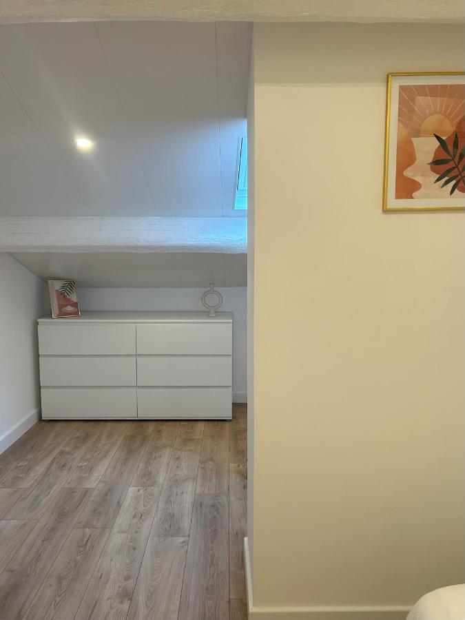 Apartament Duplex Climatise Proche Port Tulon Zewnętrze zdjęcie
